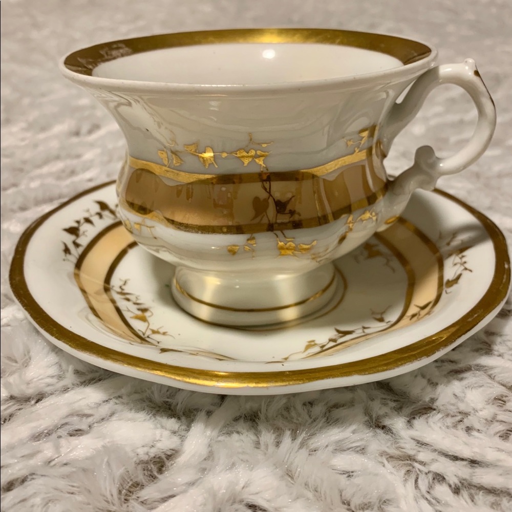 Vintage Tea Cup & Saucer